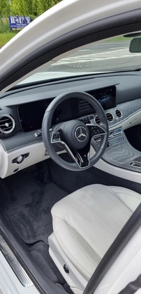 Mercedes-Benz Klasa E cena 205000 przebieg: 52000, rok produkcji 2021 z Brzeziny małe 37